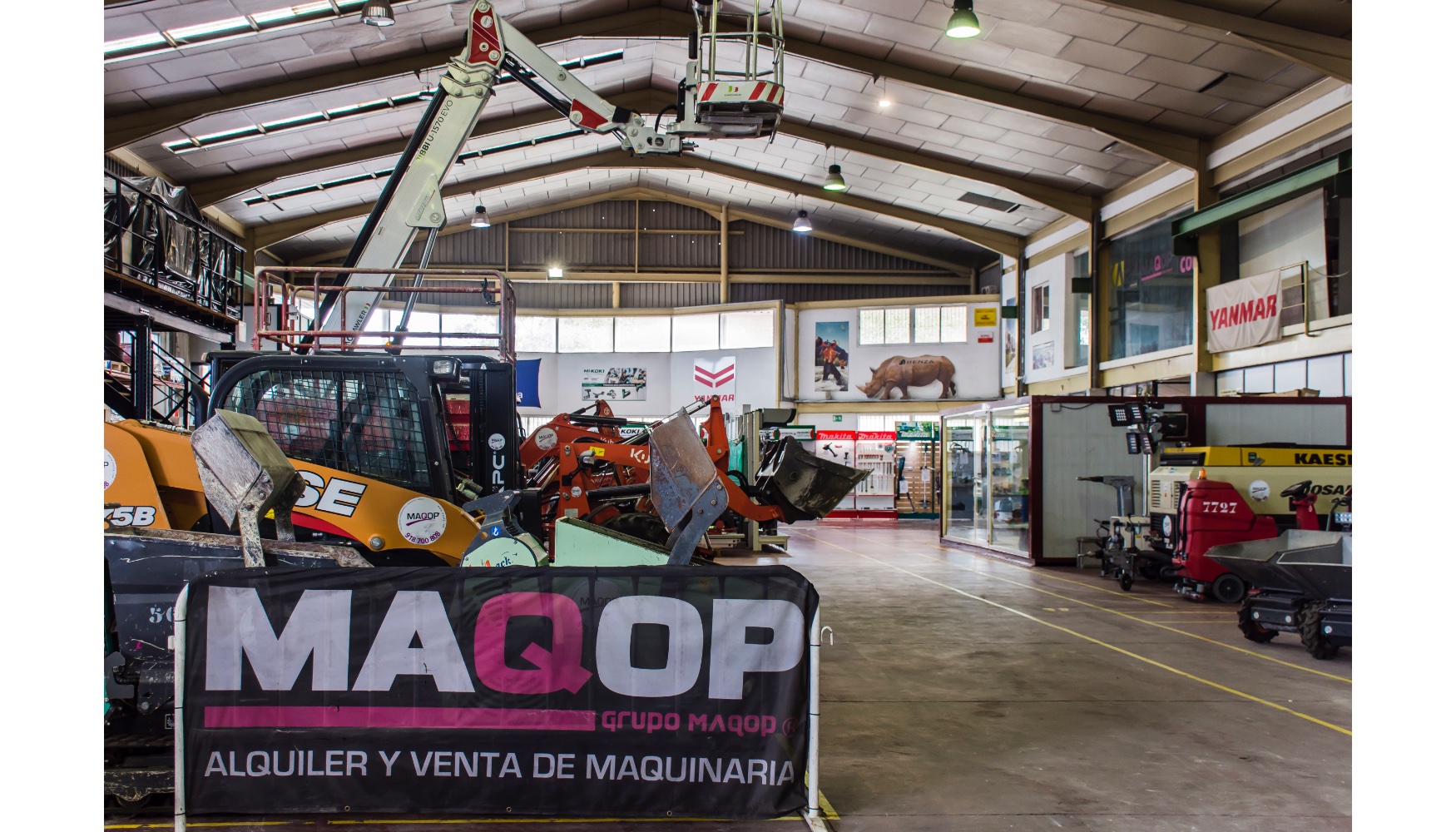 Vista del interior de las instalaciones centrales de Grupo Maqop en Arganda del Rey (Madrid)