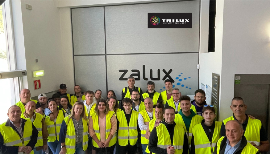 Visita de estudiantes de Calatayud a la planta de Zalux en Alhama de Aragn