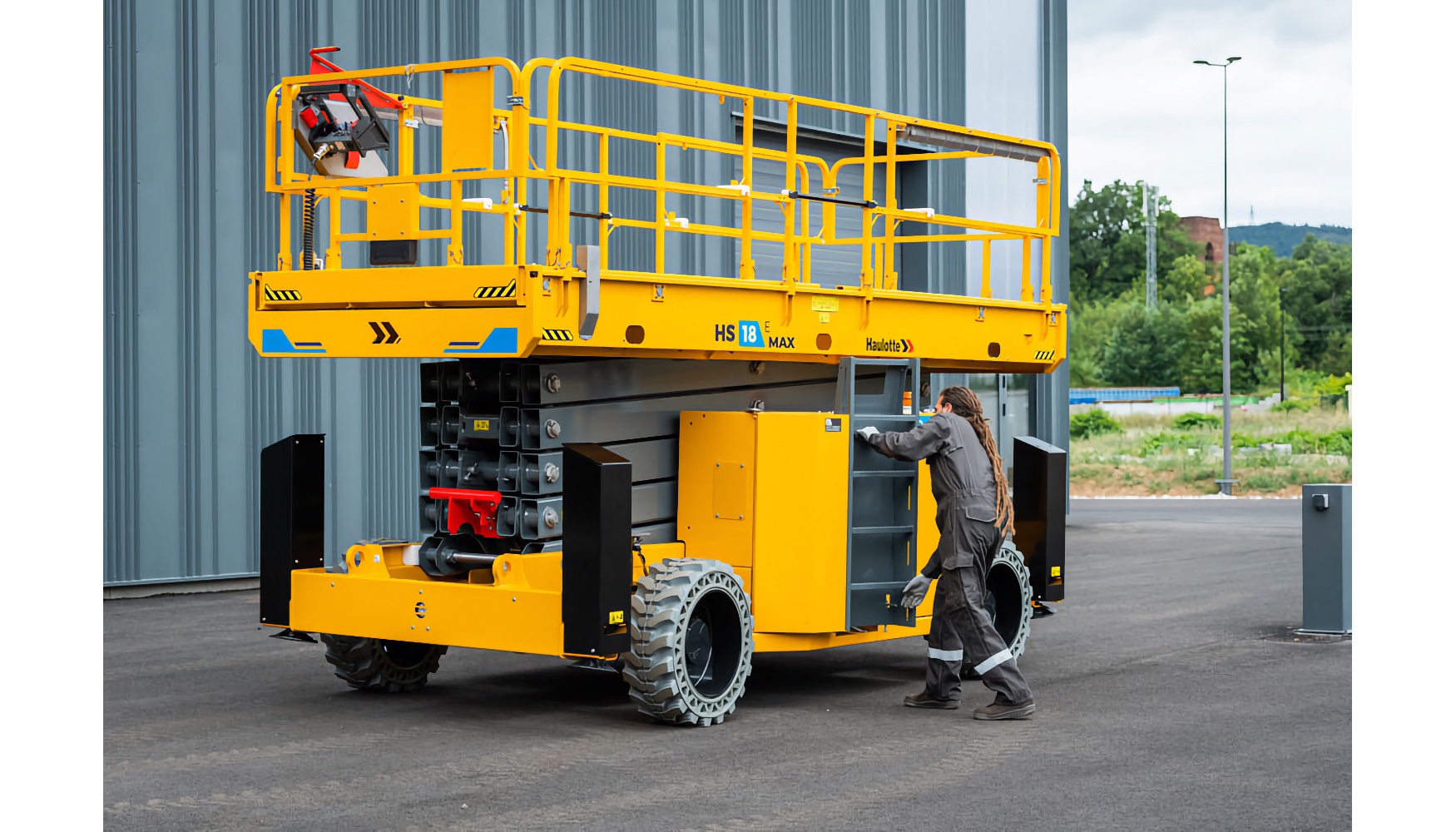 Nova plataforma Haulotte HS18 E MAX