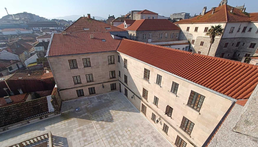 Rehabilitacin de la cubierta Parador Pontevedra, vista exterior de la fachada y cubierta