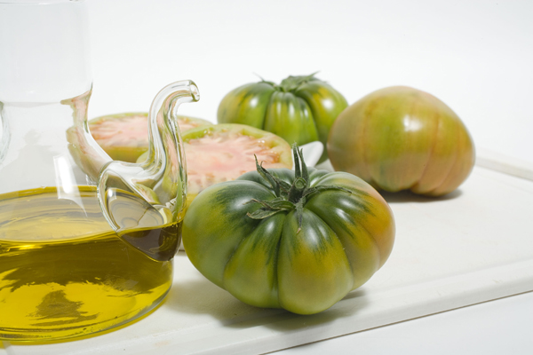 El tomate raf es uno de los cuatro tipos comerciales de tomates que actualmente est amparado y protegido por la Indicacin Geogrfica Protegida...