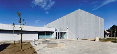 El edificio, ubicado en el Polgono Industrial San Miguel, en Villanueva de Gllego, fue inaugurado el pasado 11 de marzo...