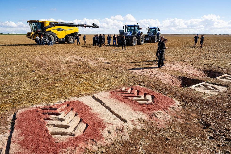 Prueba de compactacin del terreno en una parcela de la localidad de Rueda (Valladolid)