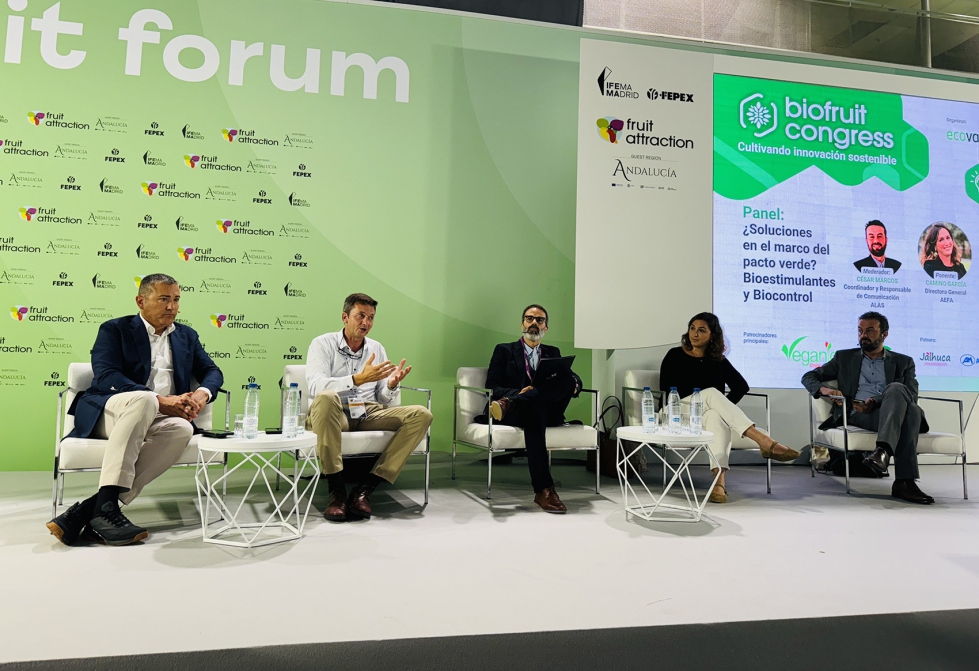 Biofruit Congress reuni durante dos das a ms de cien agentes del sector ecolgico en las diferentes mesas redondas que se han llevado a cabo en el...