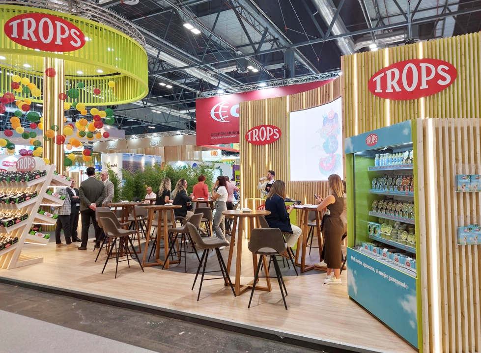 Stand de TROPS, especialista en la produccin y comercializacin de aguacate y mango, en Fruit Attraction 2024