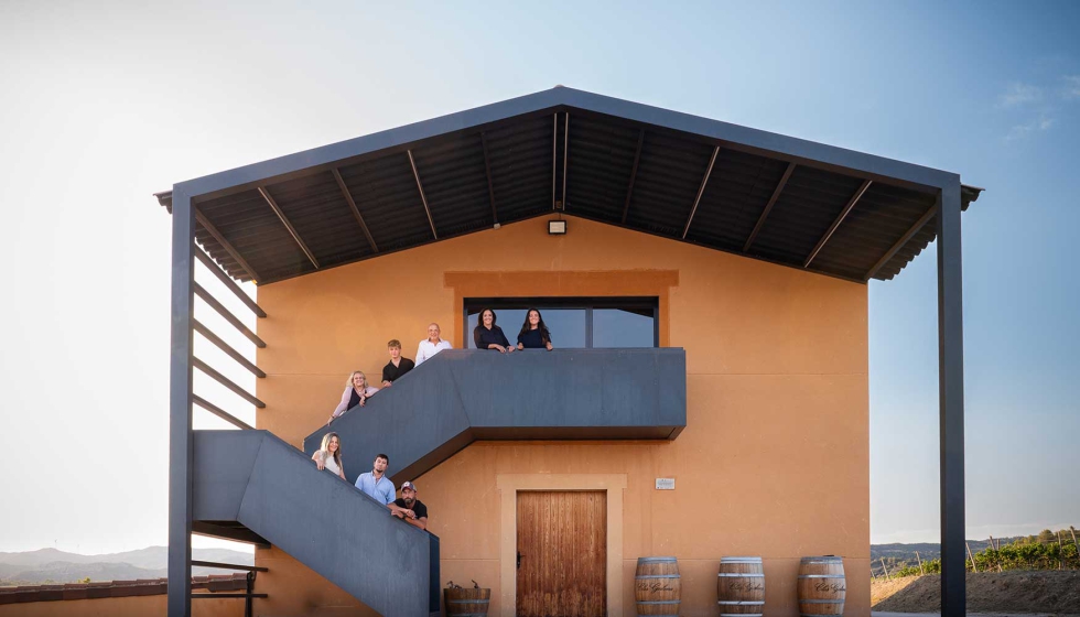 La bodega se ubica en una de las zonas ms clidas de la DO Calificada Priorat: Les Solanes de El Molar