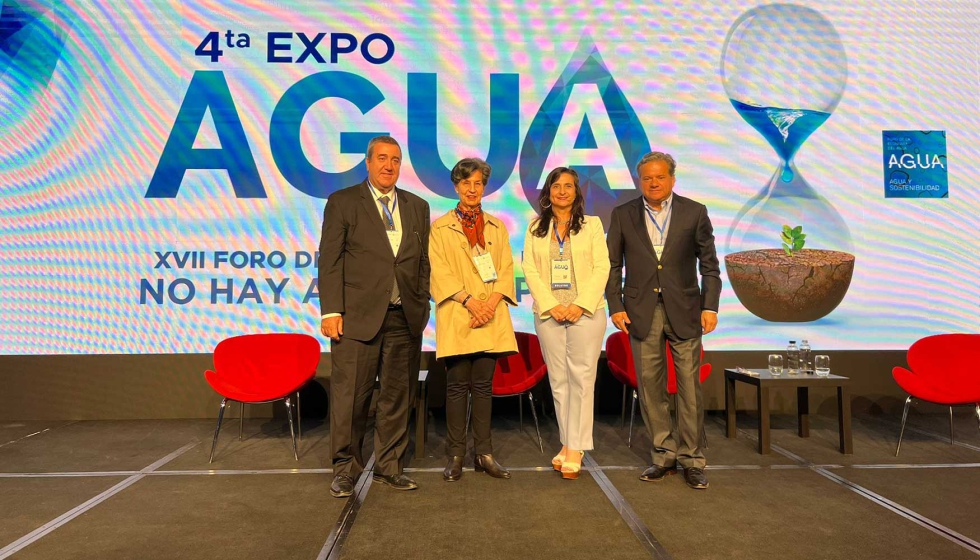 Francisco Lombardo, presidente del Foro de la Economa del Agua; Isabel Allende, senadora de la Repblica de Chile; Claudia Papic...