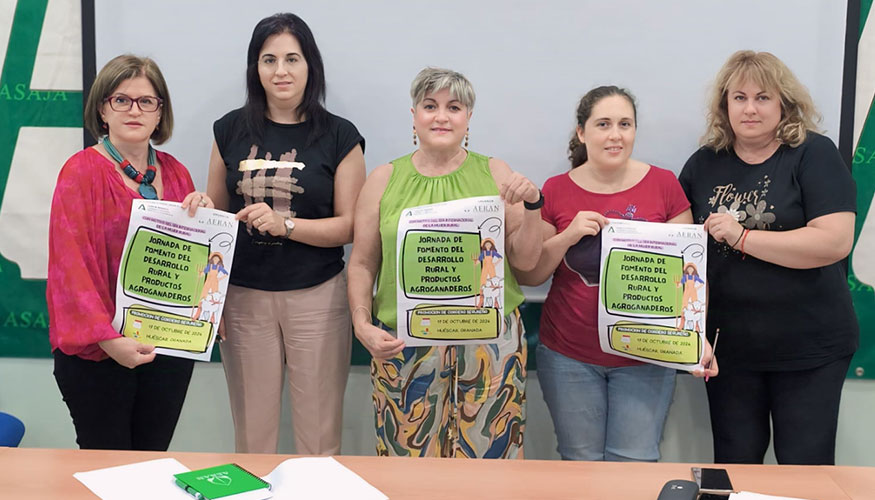 Presentacin del evento de la Asociacin de Emprendedoras Rurales en la sede de ASAJA Almera