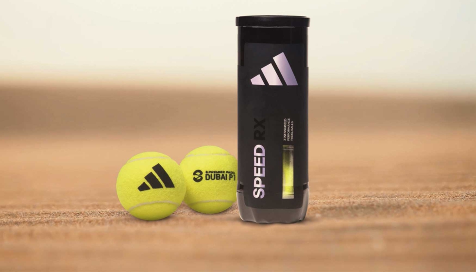 Foto de adidas speed rx: bola oficial de Premier Padel Dubai P1