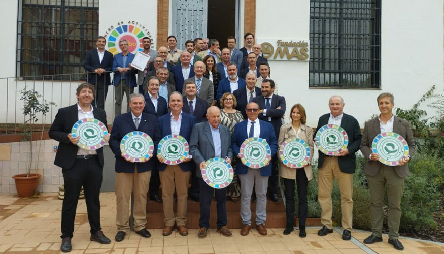 Foto de familia del acto de entrega del sello Q-ODS a Agammasur