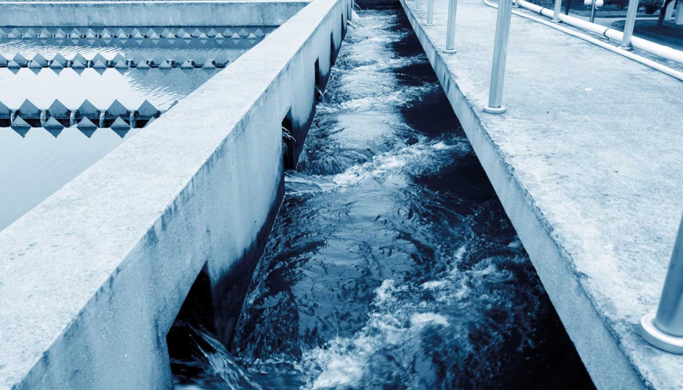 Con esta norma "se potenciar la reutilizacin de las aguas a travs de la obligatoriedad de elaboracin de planes de fomento de reutilizacin...