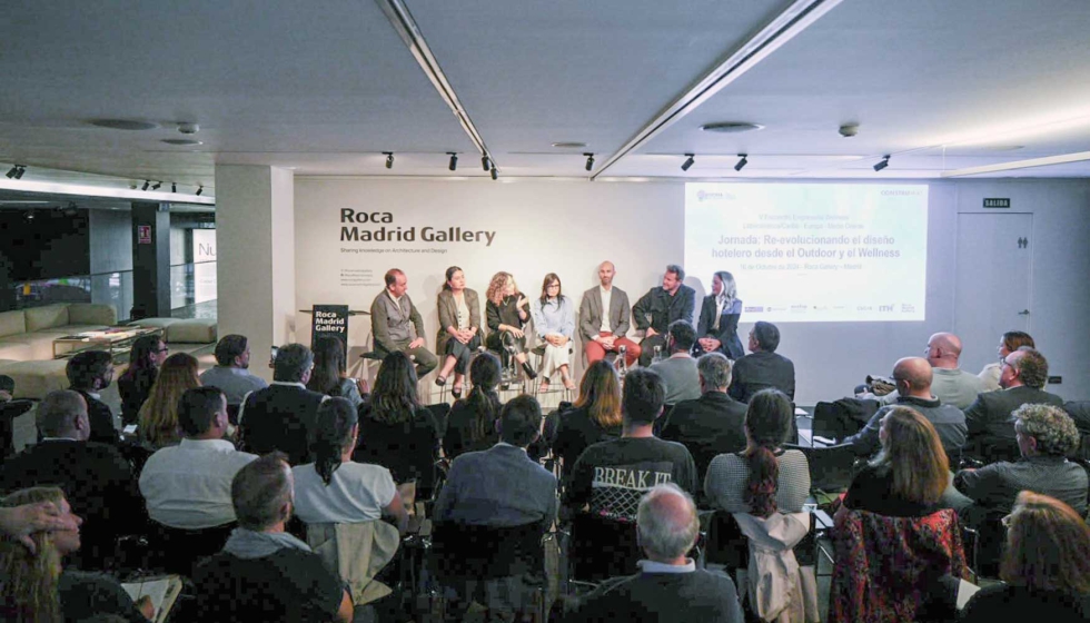 Imagen de la jornada jornada Re-evolucionando el diseo hotelero desde el Outdoor y el Wellness, organizado por Pisina Barcelona y Construmat...