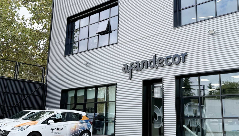 Grupo Afandecor cuenta con dos dcadas de trayectoria en la fabricacin e instalacin de ventanas de PVC y de aluminio