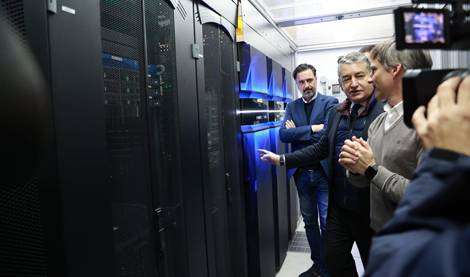 Imagen de archivo del consejero de Presidencia, Antonio Sanz, en la presentacin del supercomputador Hrcules