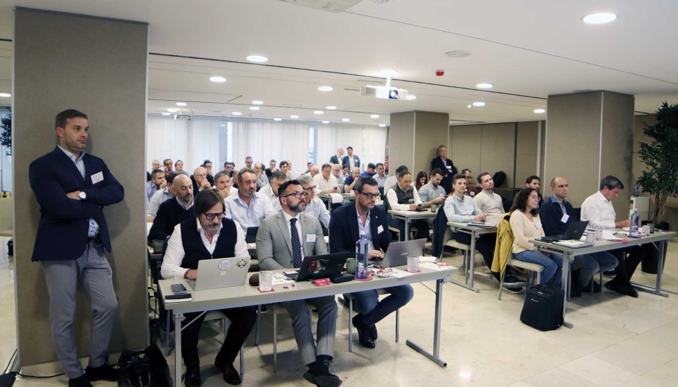 Durante tres das acudieron ms de un centenar de profesionales del sector