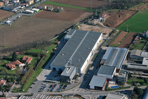 Vista area de la sede central de ADR System en Uboldo, (Italia)