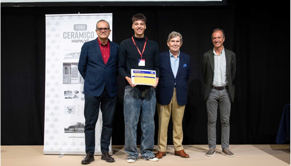 Primer Premio Concurso Nacional de Proyectos. De izda. a dcha.: Enrique Sanz, Vctor Fernndez Trebacz, Pedro Rognoni y Carlos Miguel Iglesias...