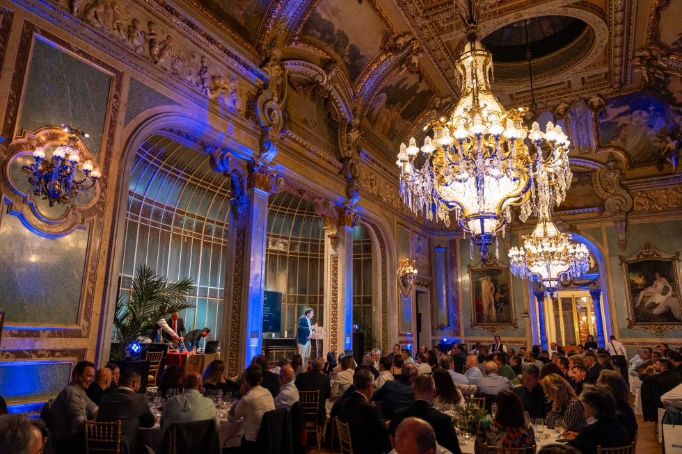 Giorgio Grillo, General Manager de Deceuninck, durante el discurso de agradecimiento a los clientes y amigos de la compaa...