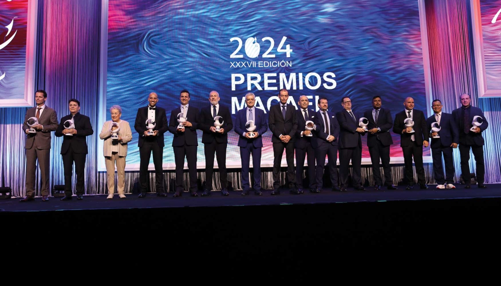 Foto de familia de los premiados en esta nueva edicin de la Gala Premios Macael 2024