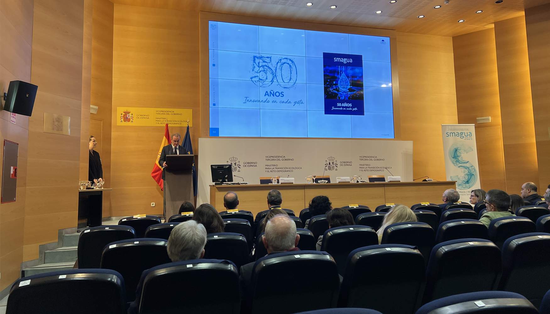 Jorge Villarroya, presidente de Feria de Zaragoza, present el libro 'Smagua, una mirada al pasado, presente y futuro'