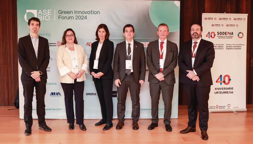 Ion Arocena, director general de AseBio; Adriana Casillas, vicepresidenta de AseBio; Roco Arroyo, presidenta de AseBio; Mikel Irujo Amezaga...