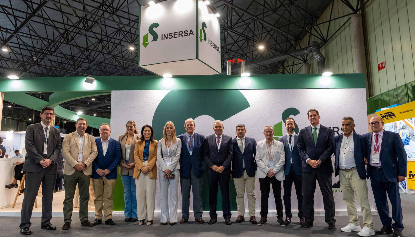 Visita de las autoridades al stand de Insersa en el MMh 2024