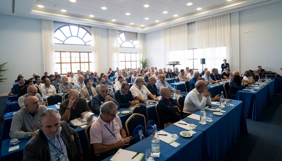 El evento reuni a un centenar de profesionales del sector