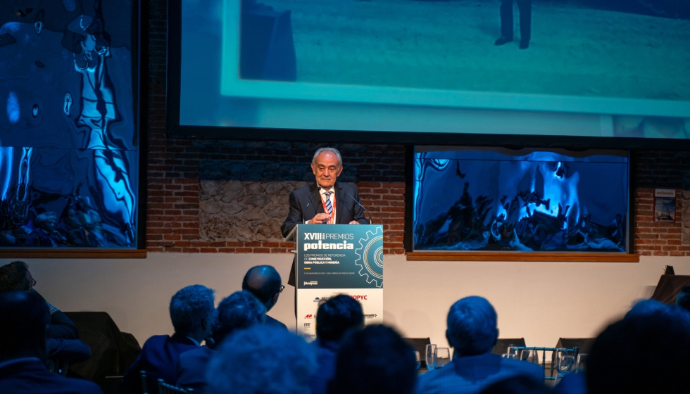 Ricardo Cort�s recebeu o pr�mio Pr�mio Pot�ncia de Honra pelo seu percurso profissional