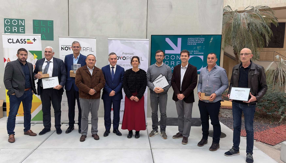 Algunos de los ganadores de los Premios Novoperfil 2024 presentes en la ceremonia celebrada en el Auditorio Creative Talks de Concreta, en Oporto...