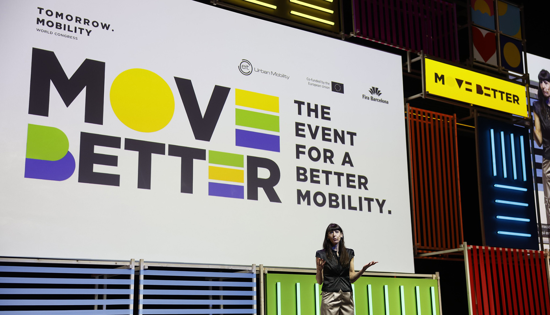 Maria Tsavachidis, directora general de EIT Urban Mobility, durante el discurso de bienvenida al Congreso Mundial Tomorrow...