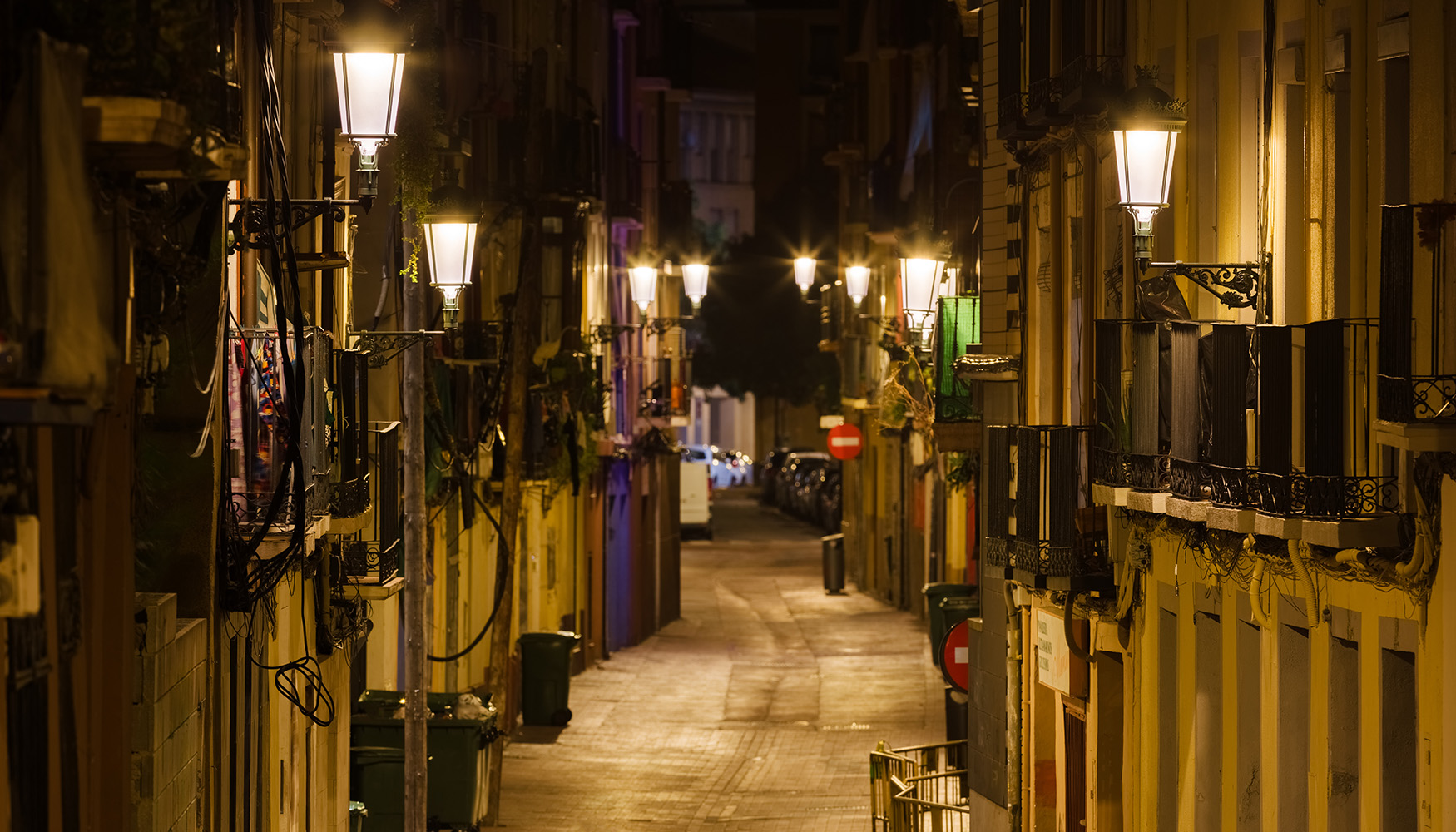 Luminarias Siglo XLA en el casco histrico. Elegancia clsica para zonas nobles y calles emblemticas de Zaragoza