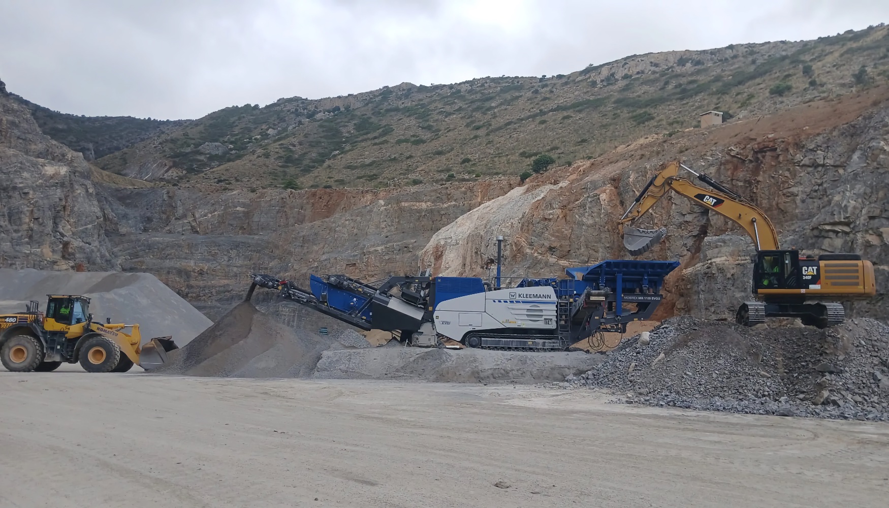 Sando Materiales pone en funcionamiento una planta mvil de trituracin y clasificacin de ridos ms eficiente y sostenible...