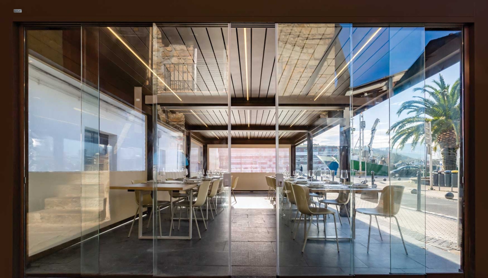 De esta forma luce la terraza del restaurante Xixario con la prgola de Saxun instalada