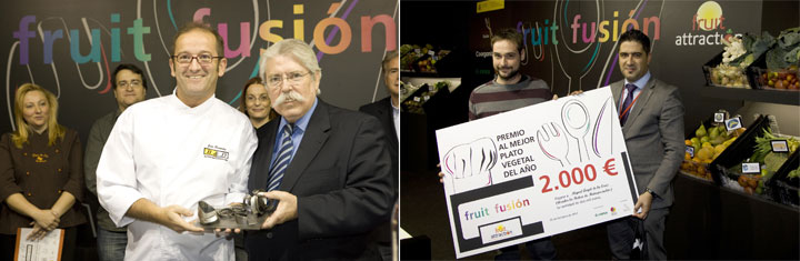 Juan Fernndez Gins, ganador de la II edicin del Concurso de tallado de frutas y hortalizas (izq...
