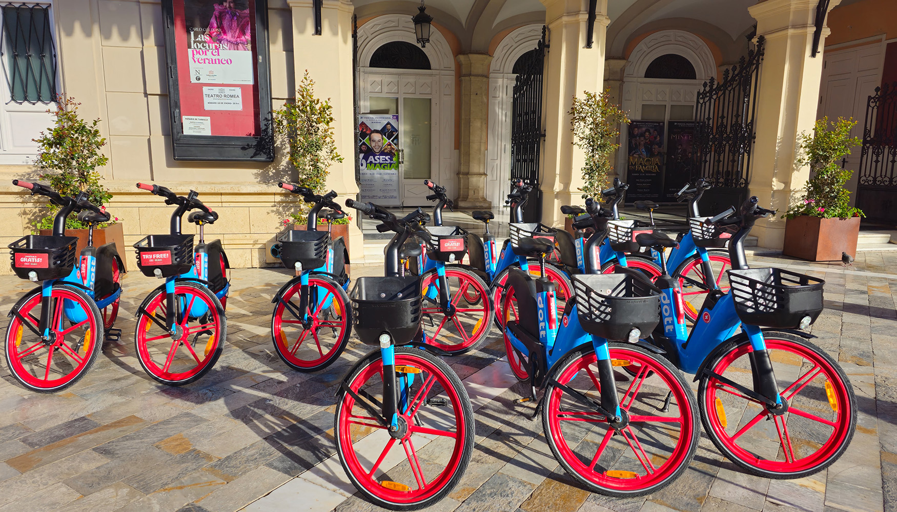 Las bicicletas tienen una autonoma de 75 kilmetros y neumticos antipichazos