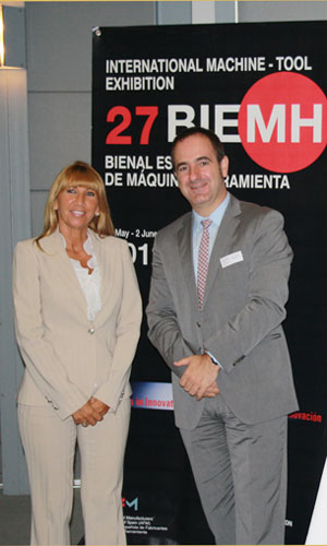 Mari Carmen Gorostiza, directora de la BIEMH, y Koldo Arandia, presidente de AFM, en la presentacin de Hannover