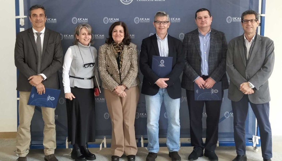 Firma del acuerdo entre la Organizacin Interprofesional de la Carne de Vacuno de Espaa (Provacuno) y la Universidad Catlica de Murcia (UCAM)...