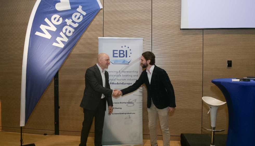 Robert Marx, presidente de la EBI, y Kaloyan Radulov, presidente de BABI