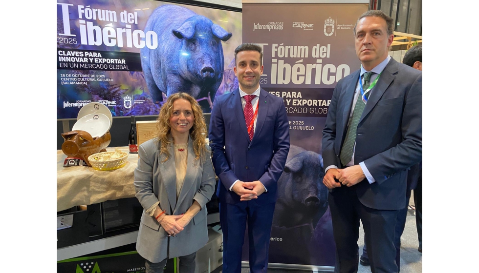 Imma Borrs, directora comercial del rea Alimentaria de Interempresas Media, junto al concejal de Economa y Hacienda, Deportes, Innovacin...