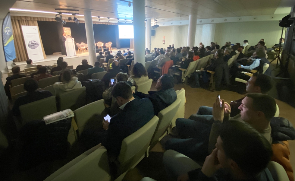 A conferncia teve lugar na sala cultural Alfonsa de la Torre, em Cullar (Segvia)