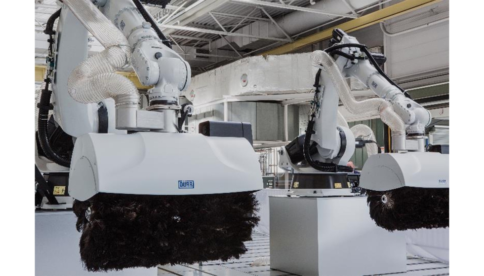 El robot de limpieza EcoRS Clean F puede limpiar diferentes tipos de carroceras de manera eficiente e independiente en casi cualquier combinacin y...