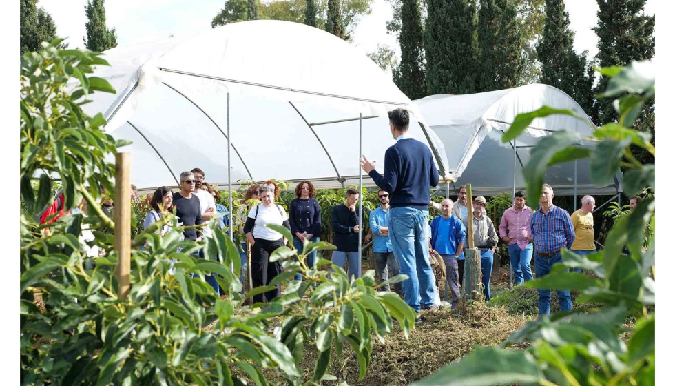 La jornada reuni a 25 participantes entre agricultores, integrantes de comunidades de regantes, agentes territoriales y profesionales del sector...