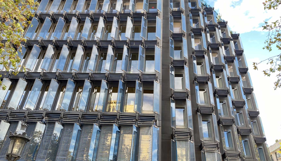 El edificio de oficinas Novartis en Barcelona, rehabilitado con vidrios de Saint-Gobain Glass