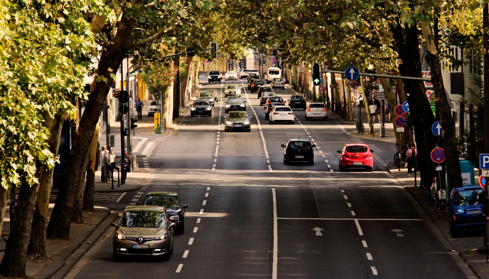 La proyeccin de este primer informe para el sector del transporte espaol ha sido clasificada en cuatro grandes modalidades...