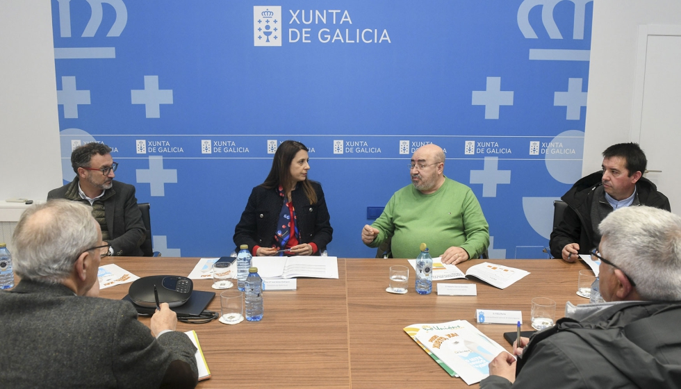 Reunin entre la Consellera de Medio Rural de la Xunta de Galicia y la organizacin Unins Agrarias