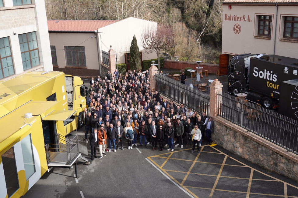 La �ltima parada del Soltis Tour se celebr� en Gironella, Barcelona, en la f�brica de hilatura de Sauleda