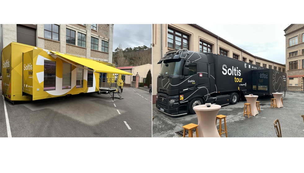 Los dos camiones del Soltis Tour en la f�brica de hilaturas de Sauleda, en Gironella, Barcelona