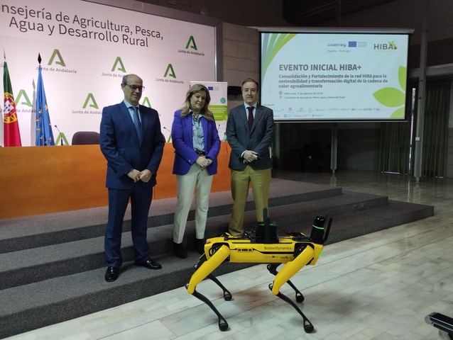 Robot cuadrpedo diseado por un equipo de trabajo de la Escuela Tcnica Superior de Ingeniera Agronmica y de Montes (ETSIAM) de la Universidad de...