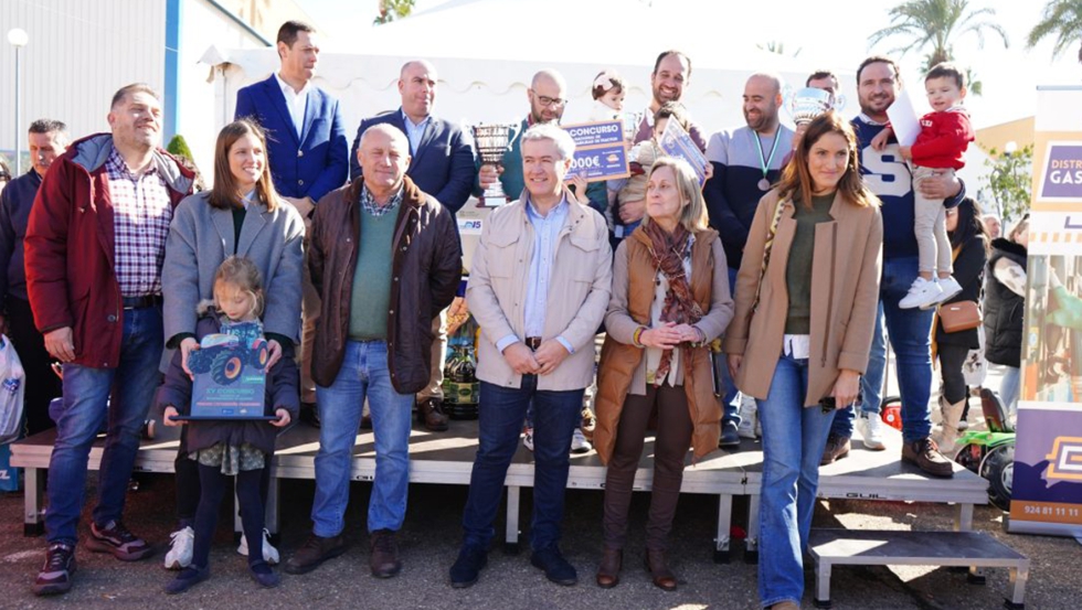 Ganadores del concurso de maniobrabilidad con tractor