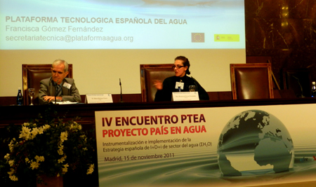 De izquierda a derecha: Adrin Baltans, vicepresidente tcnico de la PTEA, y Francisca Gmez, secretaria tcnica de la PTEA...